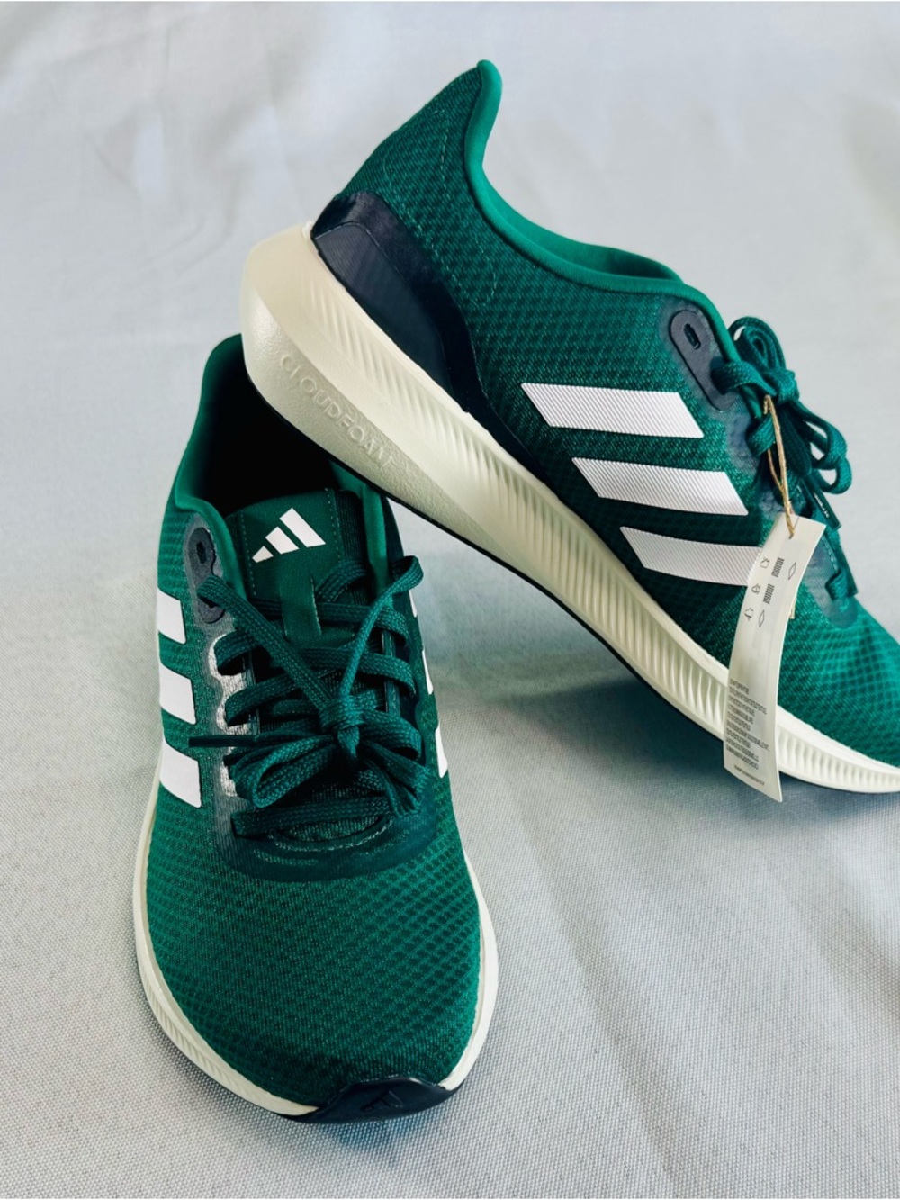 NIB adidas Men's Dark Green Athletic Shoes with White Stripes